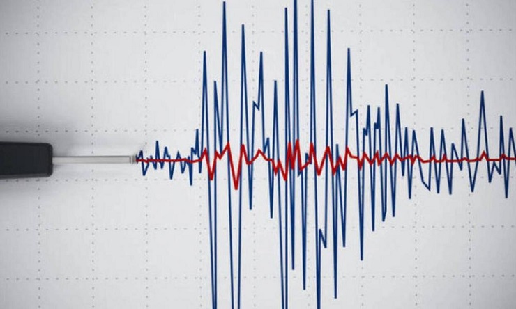  Σεισμός τώρα: 4,4 Ρίχτερ κούνησαν τη νότια Ιταλία