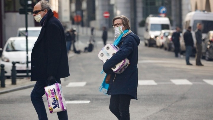  Βρετανία: Στους 1.408 οι νεκροί από τον κοροναϊό