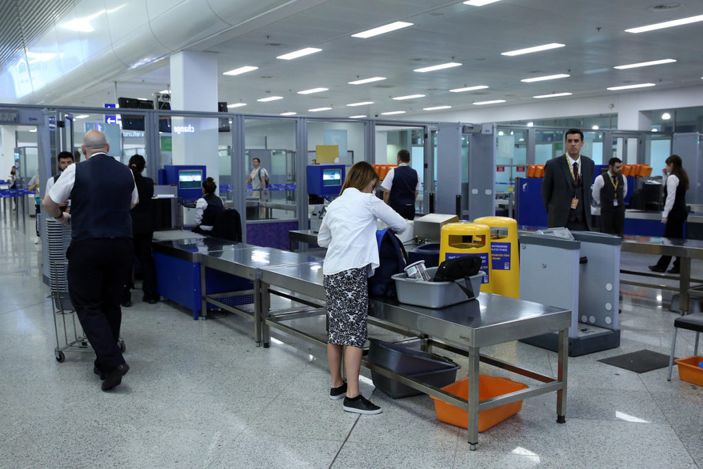 elvenizelos karadina