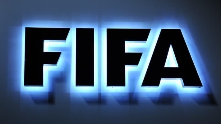  FIFA: Πρόταση προς τους παίκτες για μείωση 50% όσο κρατάει η καραντίνα