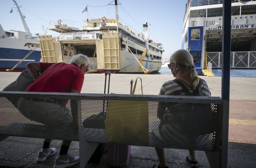  Μόνο οι μόνιμοι κάτοικοι θα μπορούν να ταξιδέψουν στα νησιά