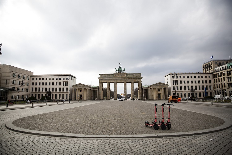  Η Γερμανία στη δίνη του κοροναϊού – 266 νεκροί το τελευταίο 24ωρο