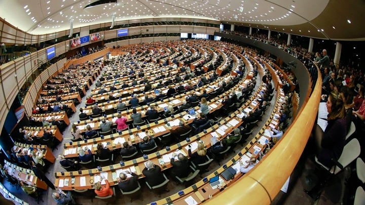  Κοινή δήλωση Ελλάδας και άλλων 12 κρατών-μελών της ΕΕ για τον κοροναϊό και… κόντρα στον Όρμπαν