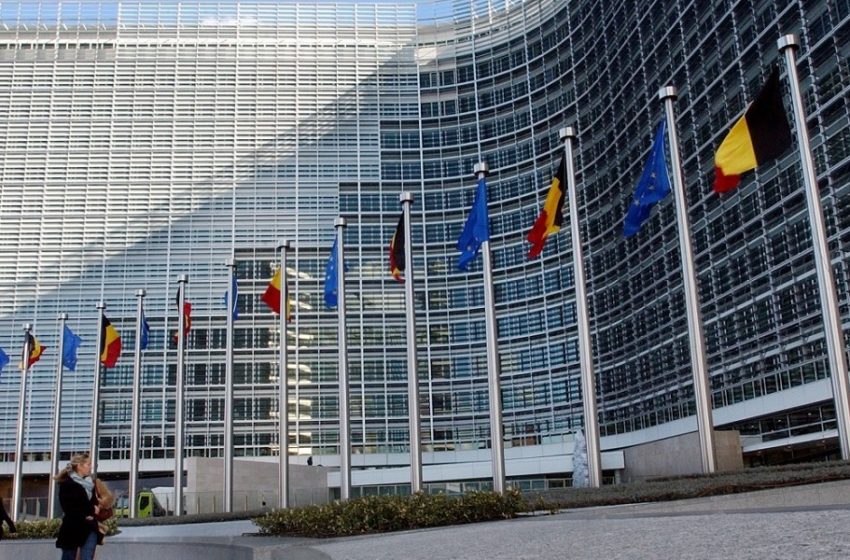  Η Κομισιόν ενέκρινε ενισχύσεις 1 δισ. ευρώ για τη στήριξη της οικονομίας
