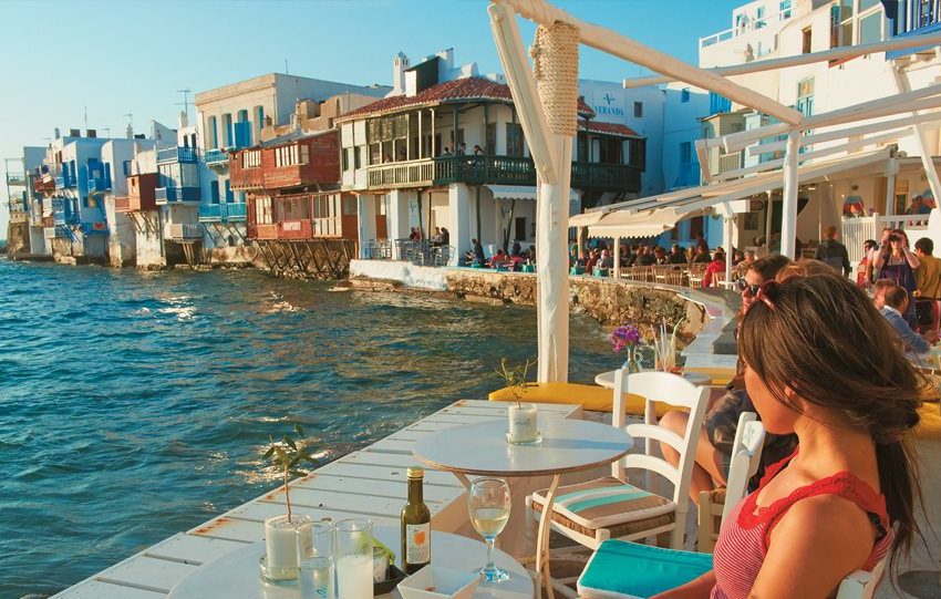  ARD: Η Ελλάδα ως πιθανός προορισμός για διακοπές στο εξωτερικό