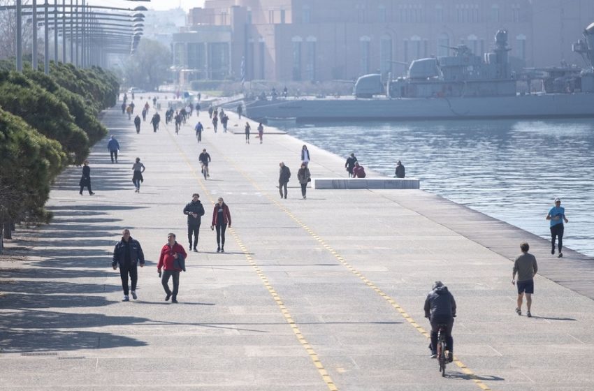  Παράταση απαγόρευσης κυκλοφορίας στη Ν. Παραλία ζητούν Δήμος και Περιφέρεια