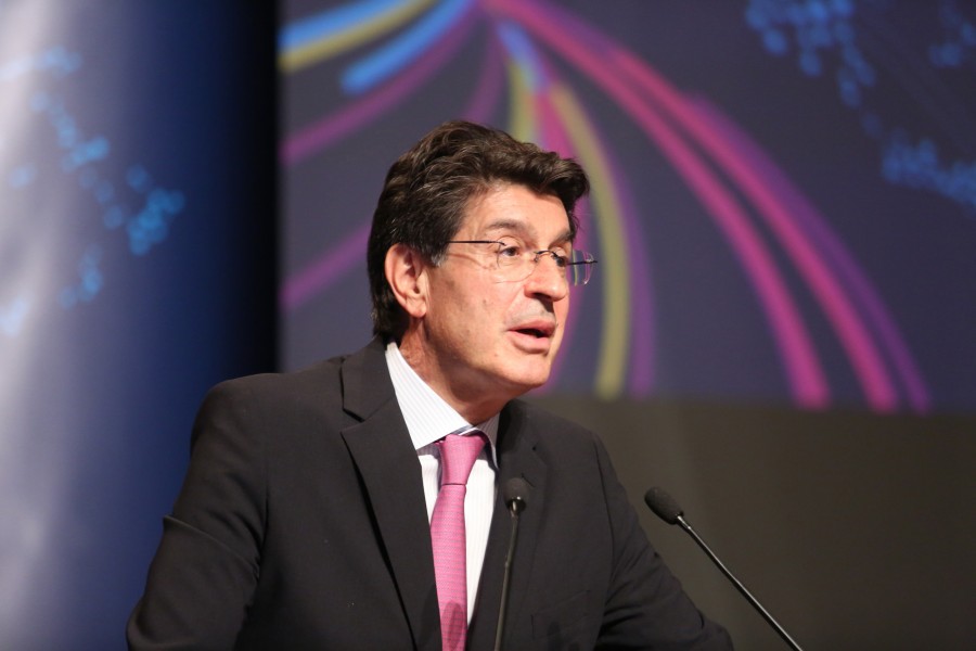 p1cn00rhl8bjq12gstuk1lap1cing X43Y05 900