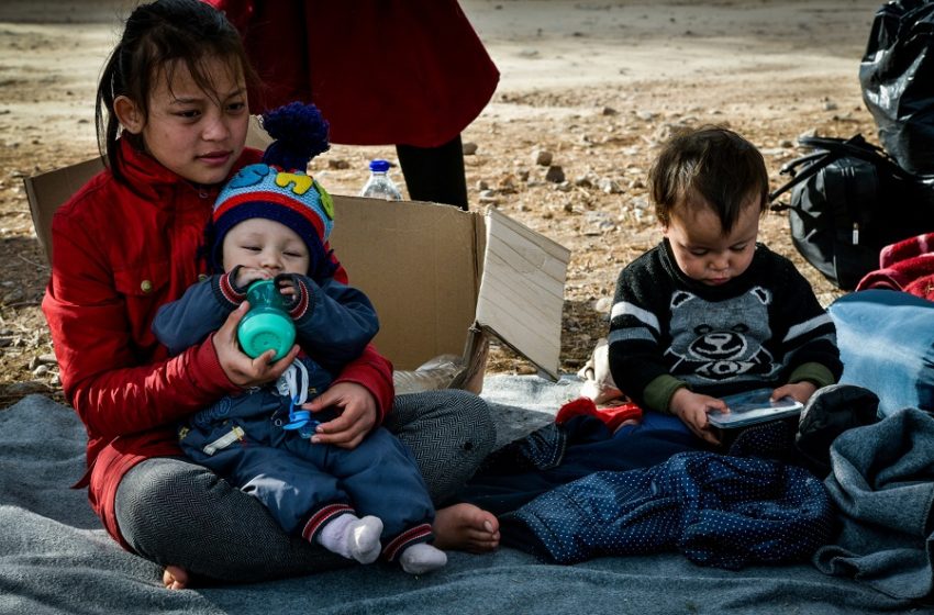  Die Zeit: Εξευτελιστικό να παίρνουμε μόνο 50 προσφυγόπουλα από την Ελλάδα