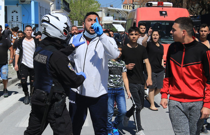  Αγοραστός: Ανοιχτό το ενδεχόμενο να φυλάξει ο στρατός τον οικισμό στη Λάρισα