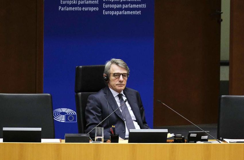  Πρόεδρος Ευρωκοινοβουλίου: Χρειαζόμαστε νέο προϋπολογισμό στο ύψος των περιστάσεων, ένα σχέδιο Μάρσαλ