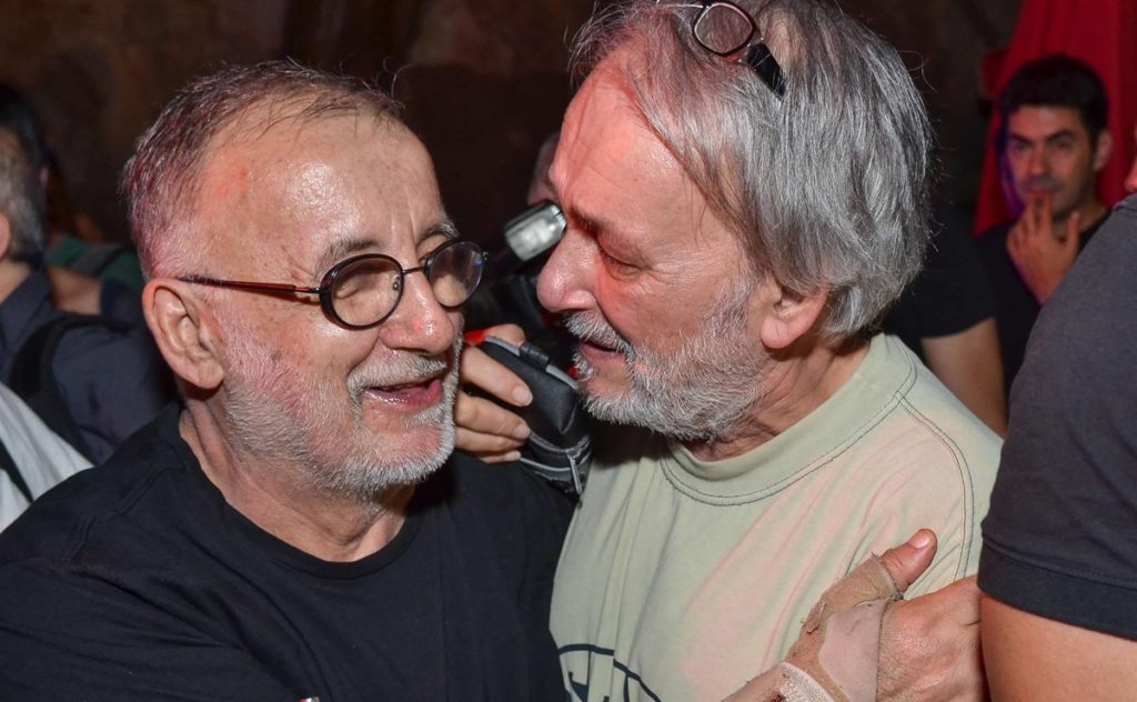 thanos andreas mikroutsikos