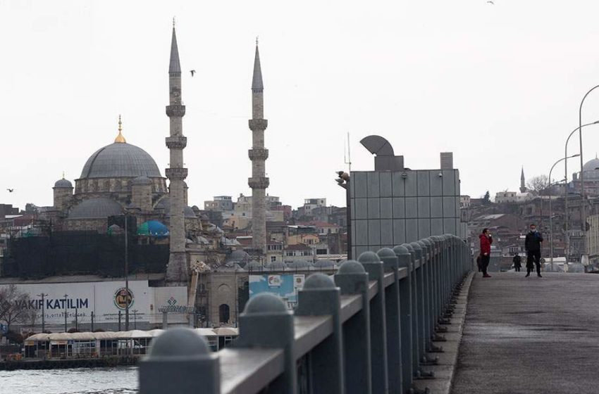  Τουρκία: 400 συλλήψεις για “προκλητικές αναρτήσεις” στα μέσα κοινωνικής δικτύωσης