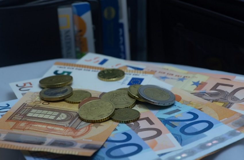  Επίδομα 800 ευρώ: Ανοίγει η πλατφόρμα για ατομικές επιχειρήσεις και ελεύθερους επαγγελματίες