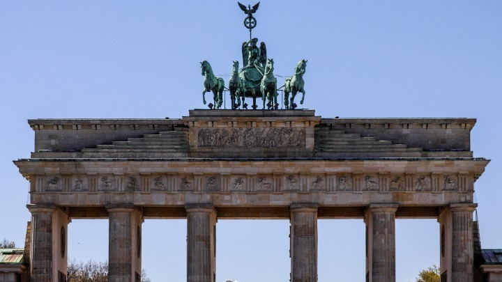  Το Βερολίνο δε θέλει λοκντάουν παρά τη ραγδαία άνοδο των κρουσμάτων