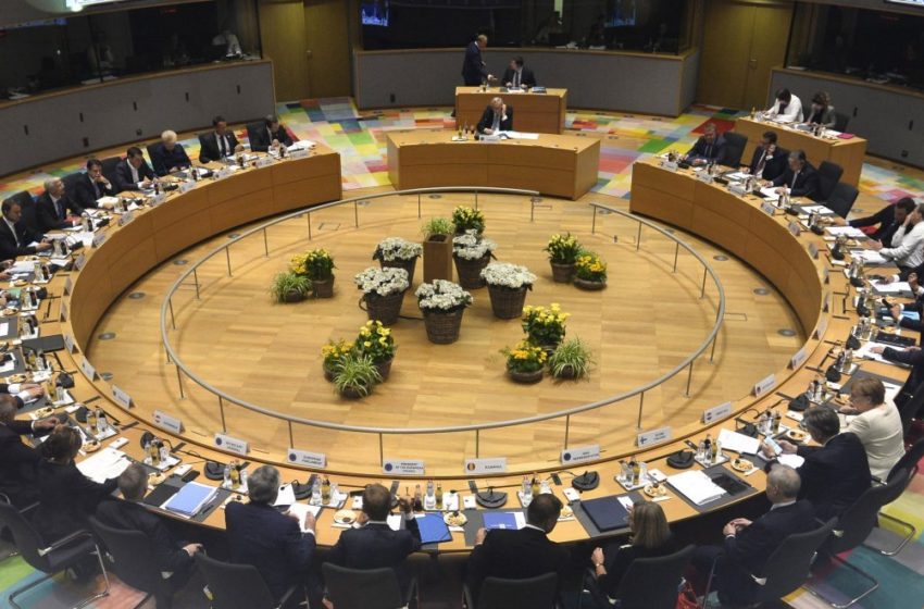  Κοροναϊός-Όμικρον: Πιθανή σύνοδος κορυφής της ΕΕ τις επόμενες ημέρες