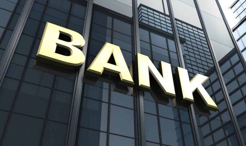  “Εάν δεν δώσουν δάνεια οι τράπεζες, πρέπει μία από τις τέσσερις να κρατικοποιηθεί”!- Αυστηρή παρέμβαση Μίχαλου