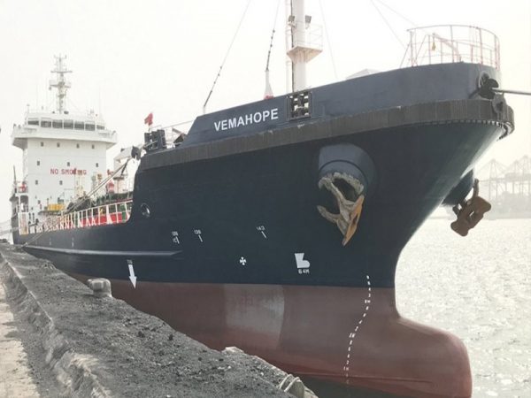  Επίθεση πειρατών σε ελληνόκτητο τάνκερ στον Κόλπο της Γουινέας – 10 απαχθέντες