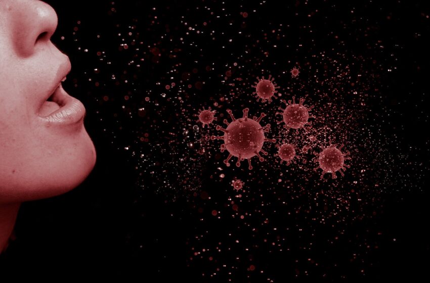  Ένα λεπτό ομιλίας γεννά πάνω από 1000 σταγονίδια του ιού – Νέα μελέτη