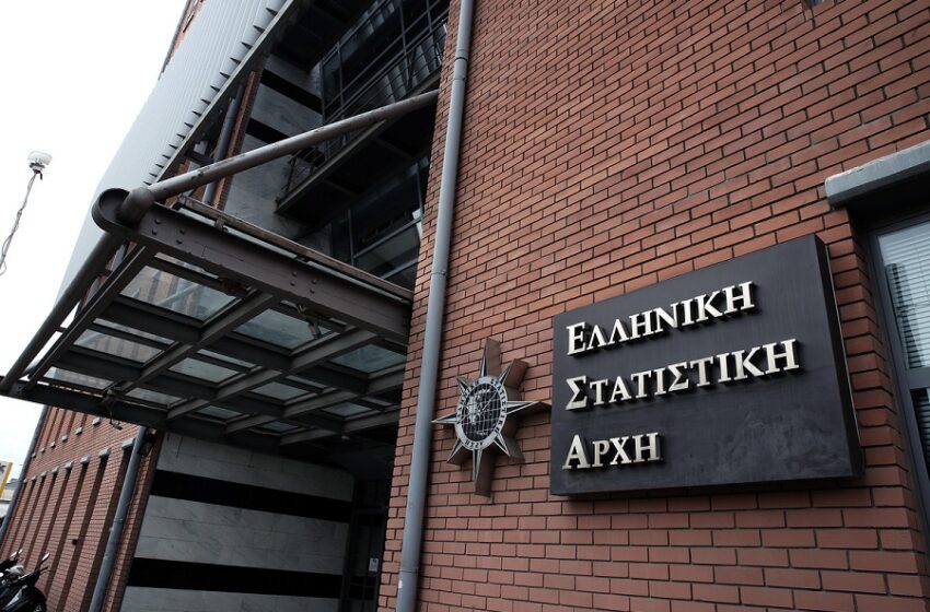  ΕΛΣΤΑΤ: Πτώση 3,1% των λιανικών πωλήσεων τον Μάρτιο