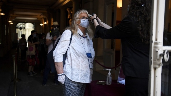  Μελέτη Παστέρ: Ασθενείς με ήπια μορφή κοροναϊού ανέπτυξαν αντισώματα