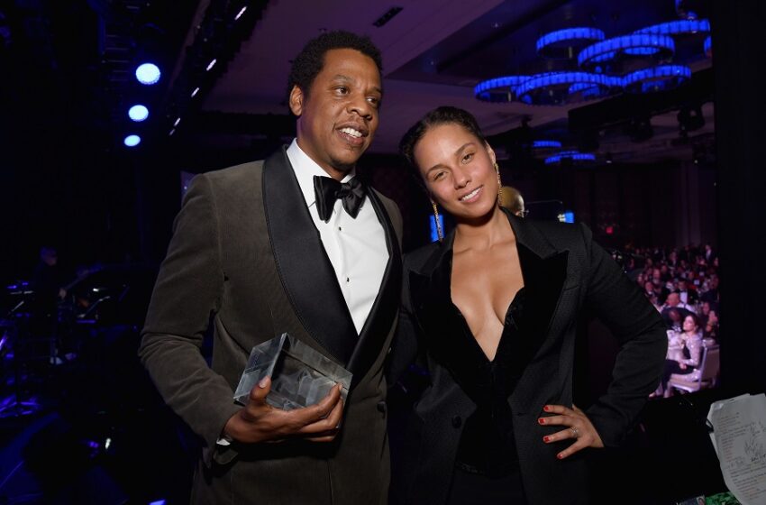  Jay-Z, Alicia Keys υπογράφουν ανοιχτή επιστολή για τη δολοφονία αφροαμερικανού