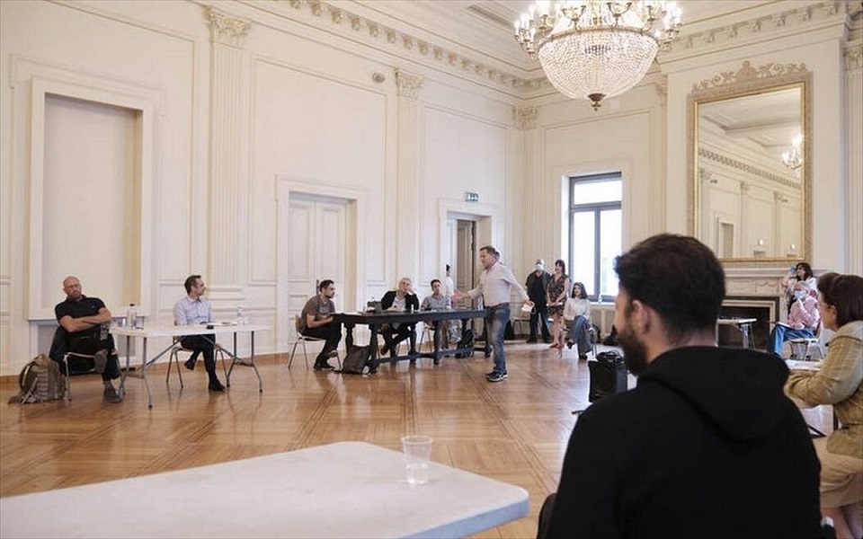 mitsotakis sto ethniko theatro