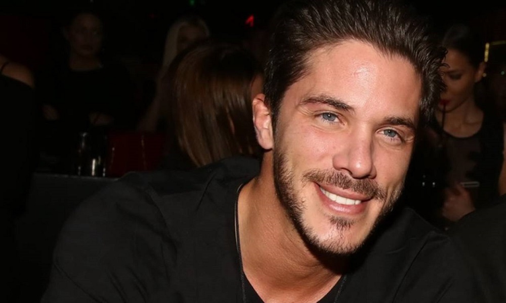 nikos oikonomopoulos