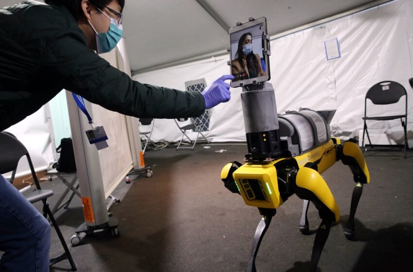  Ρομπότ εξαφανίζει τον κοροναϊό σε δύο λεπτά με υπεριώδη ακτινοβολία