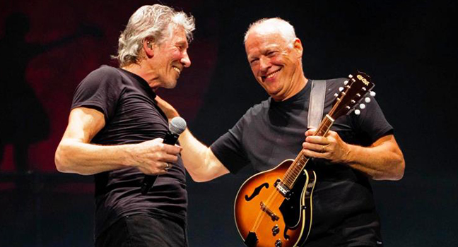  Έξαλλος ο Waters με τον Gilmour: “Νομίζει ότι του ανήκουν οι Pink Floyd”
