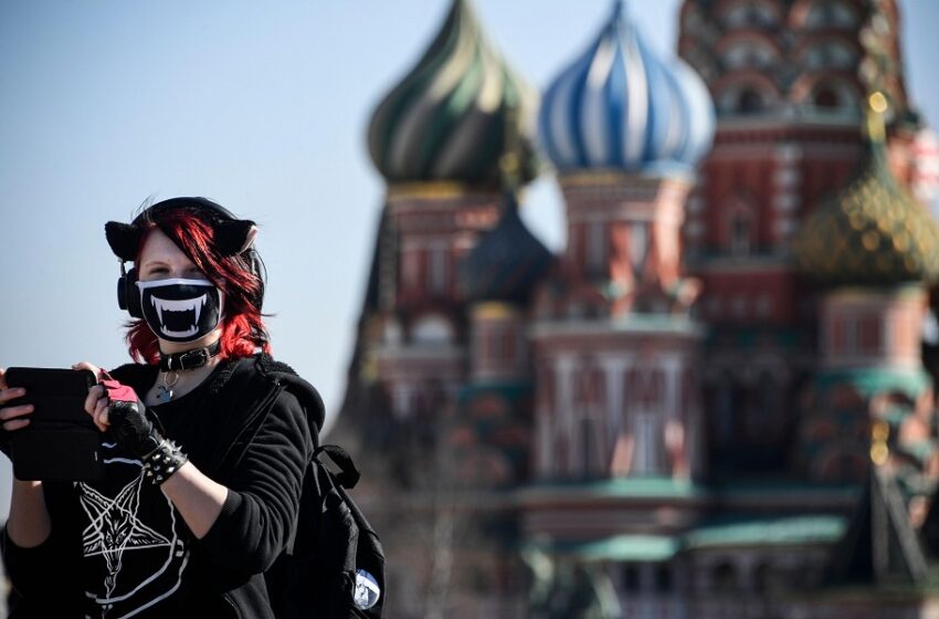  Κοροναϊός: Aρνητικό ρεκόρ στη Ρωσία – Πάνω από 11.000 νέα κρούσματα