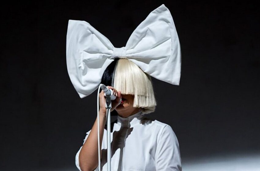  Η Sia επέστρεψε και αυτό είναι το νέο της τραγούδι (vid)