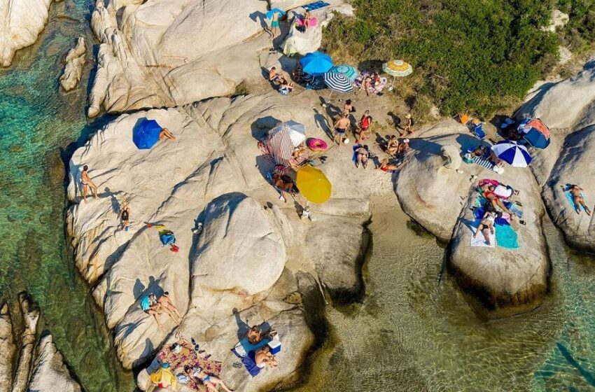  Θα σωθεί η παρτίδα του τουρισμού; Οι τελευταίες πληροφορίες για το κυβερνητικό σχέδιο