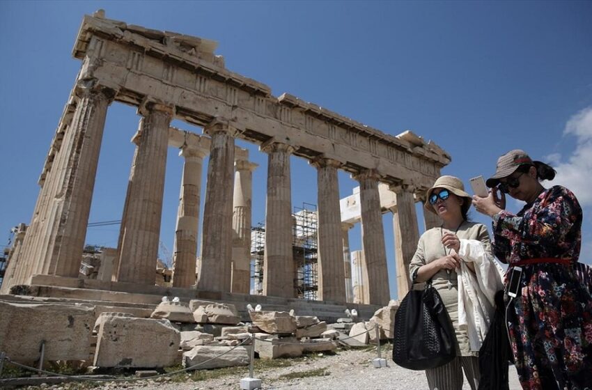  Πρόβλεψη σοκ για τον τουρισμό – Μείωση έως και 80%