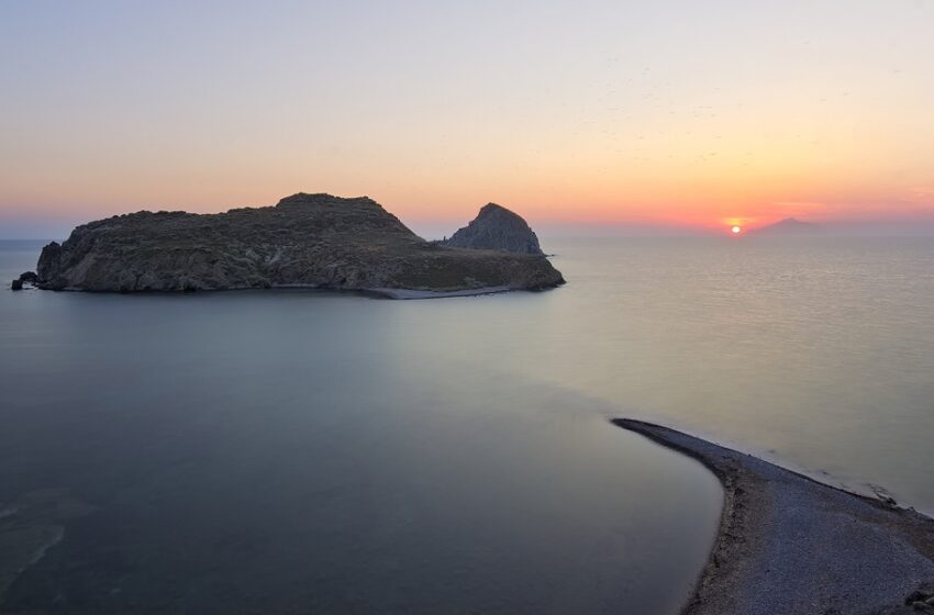  Τουρκικές ΜΚΟ προσφεύγουν στη διεθνή δικαιοσύνη ζητώντας την Κρήτη και νησιά του Αιγαίου