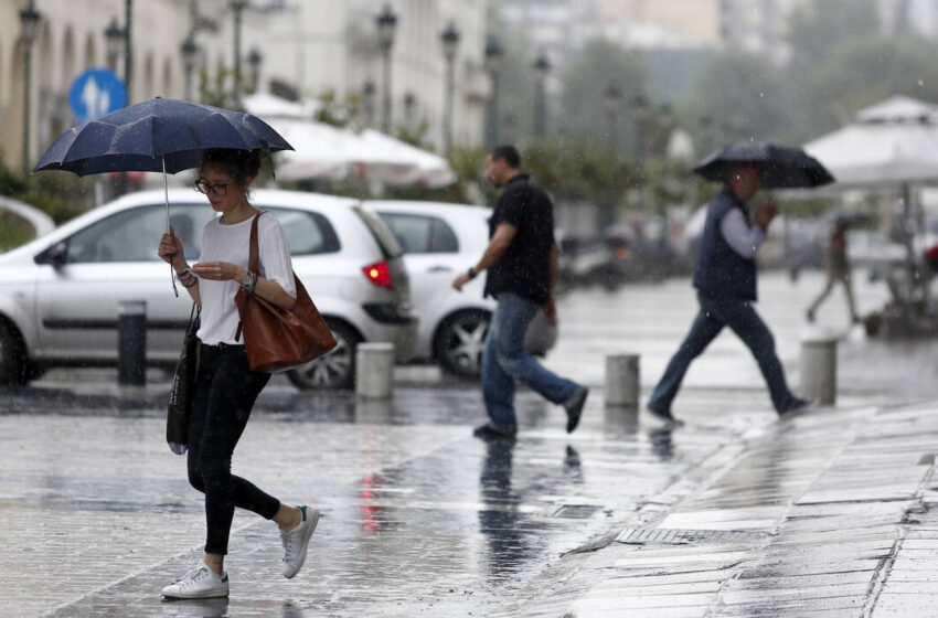  Καιρός: Βροχές και καταιγίδες από το μεσημέρι