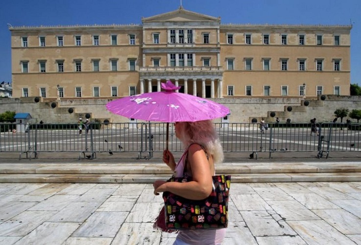  30άρια με βροχές μετά το μεσημέρι – Πού θα εκδηλωθούν καταιγίδες