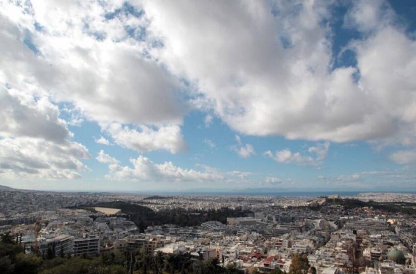  Άνοδος θερμοκρασίας, επιμένουν οι βροχές