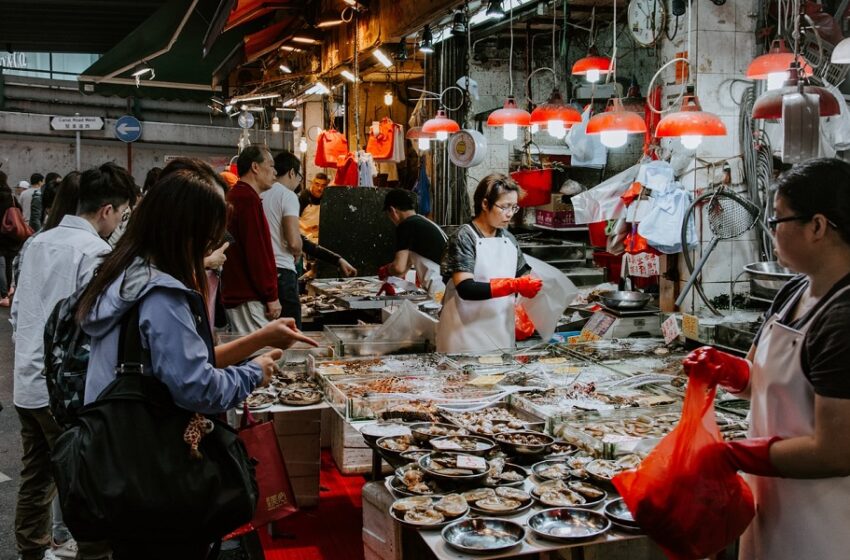  Εντοπίστηκαν βαριά ίχνη κοροναϊού στην αγορά τροφίμων του Πεκίνου