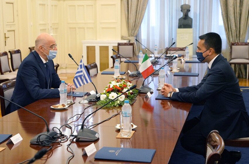  Δένδιας – Ντι Μάιο υπέγραψαν τη συμφωνία Ελλάδας – Ιταλίας για τα θαλάσσια σύνορα (vid)