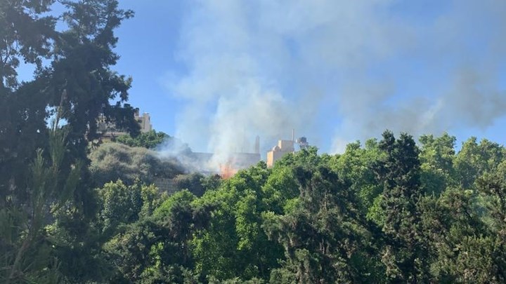  Πυρκαγιά στο Ηράκλειο Κρήτης (βίντεο)