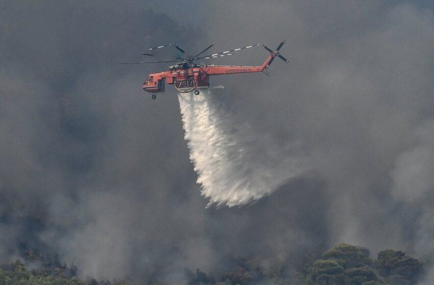  Άγιο Όρος: Μάχη με τις φλόγες – Μεγάλη κινητοποίηση της Πυροσβεστικής