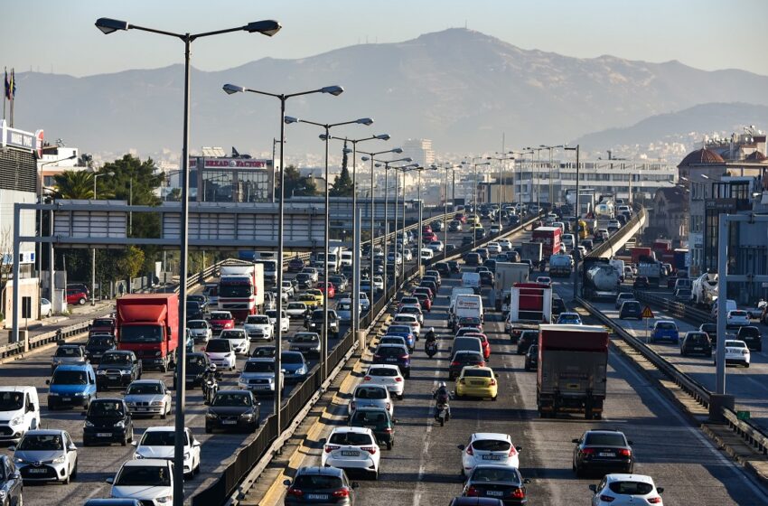  Τροχαίο στον Κηφισό – Πρόβλημα με την κυκλοφορία των οχημάτων