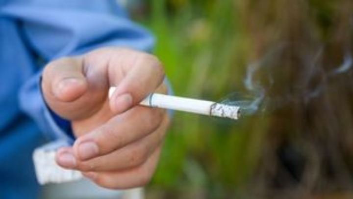  Το βρετανικό κοινοβούλιο ψήφισε το νομοσχέδιο για την απαγόρευση του καπνίσματος για τις νεότερες γενιές