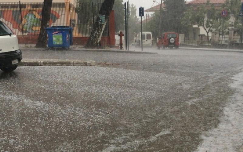  Αλλάζει ο καιρός την Κυριακή – καταιγίδες και χαλαζοπτώσεις