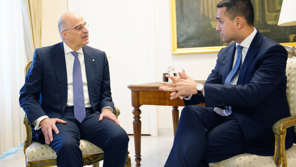 δένδιας ντι μάιο