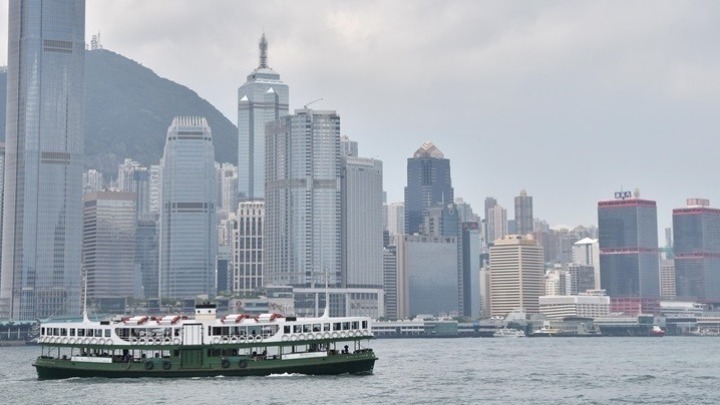  Κίνα απειλεί Βρετανία για το Χονγκ Κονγκ