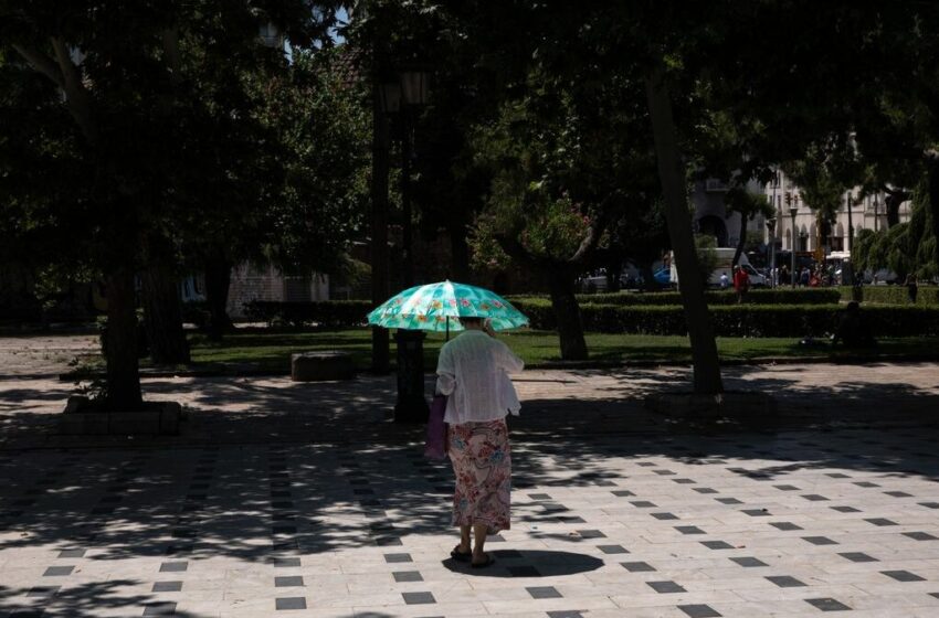  Καύσωνας: Πώς θα κινηθούν οι θερμές αέριες μάζες τις επόμενες μέρες (vid)