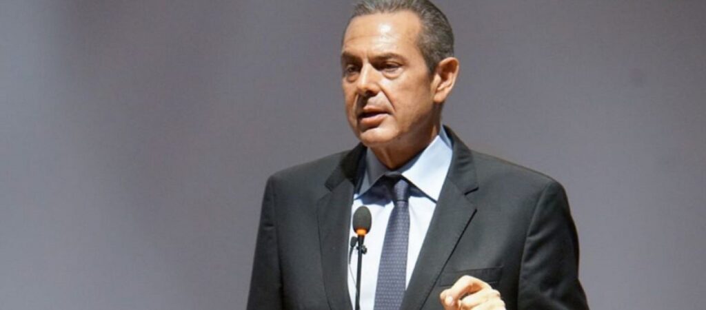 kammenos adunatos