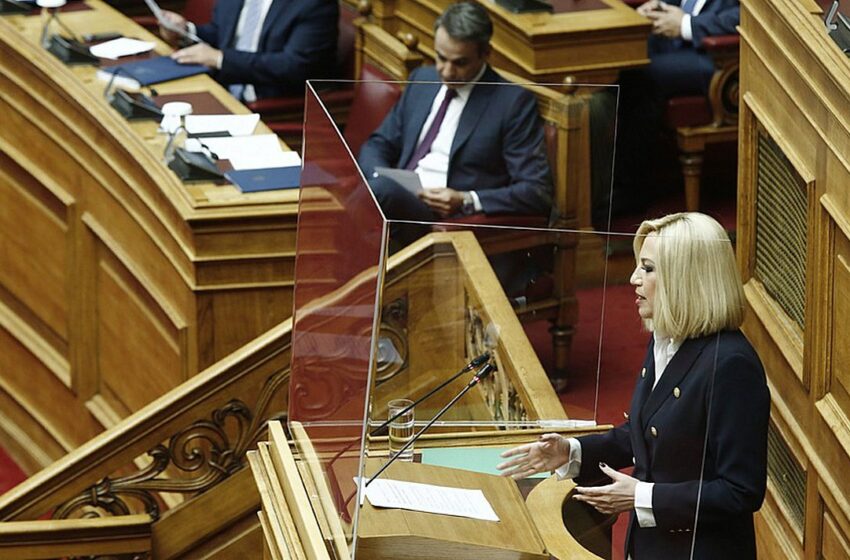  “Καρφί” Μητσοτάκη στη Γεννηματά: Μην ξεχνάτε ότι ήσασταν υπουργός στην κυβέρνηση Σαμαρά (vid)