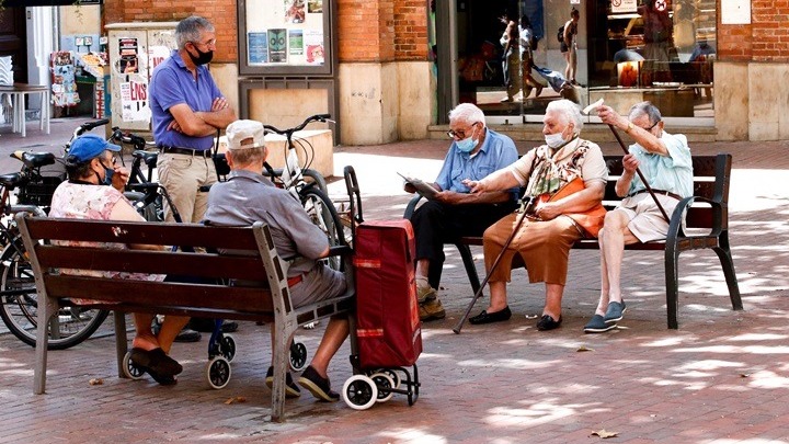  Τι προβλέπει η τροπολογία για την εφάπαξ καταβολή αναδρομικών για τις κύριες συντάξεις- Το “κόλπο” για τις επικουρικές